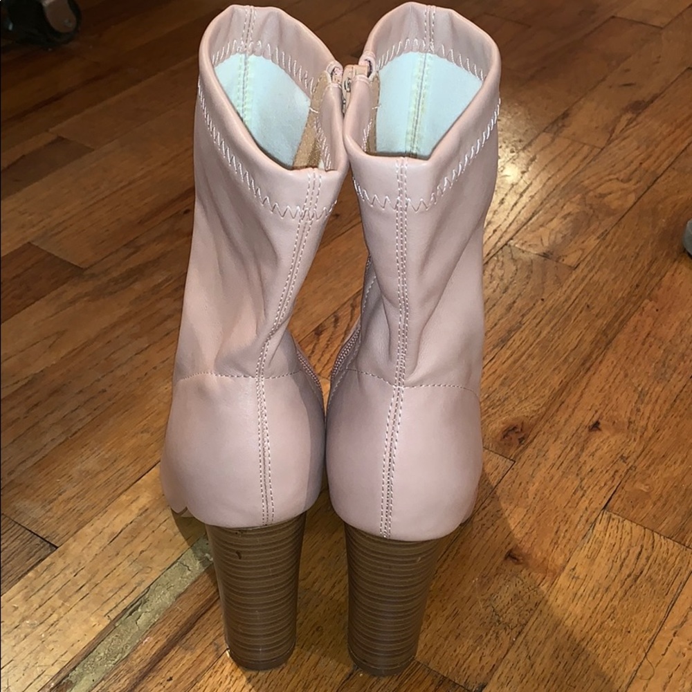 Blush Pumps - Picture 5 of 5